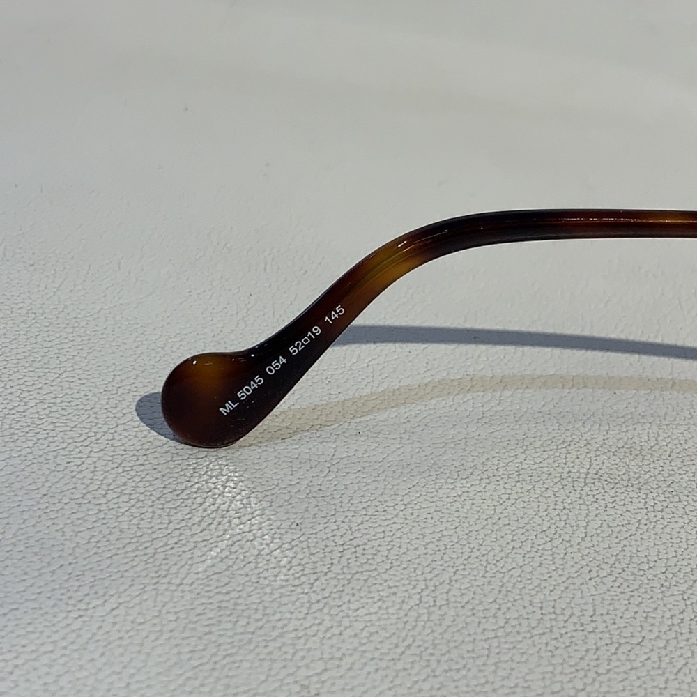 Unisex Moncler Eyeglasses - Picture 5 of 8
